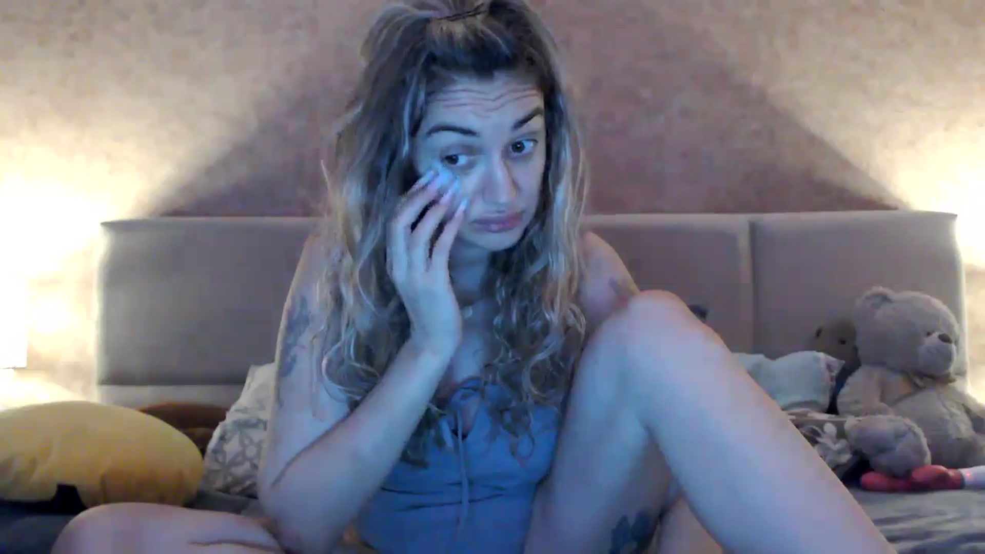Gallery image thumbnail from MissDivinna's myfreecams stream on, 11/14/2025, 02:05 image 6 of 20