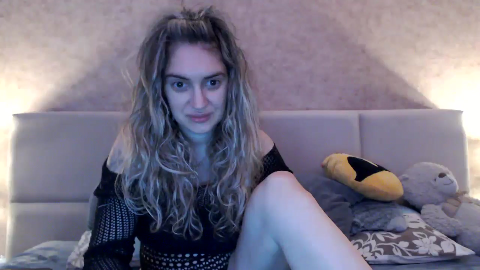 Gallery image thumbnail from MissDivinna's myfreecams stream on, 11/15/2025, 01:22 image 3 of 20