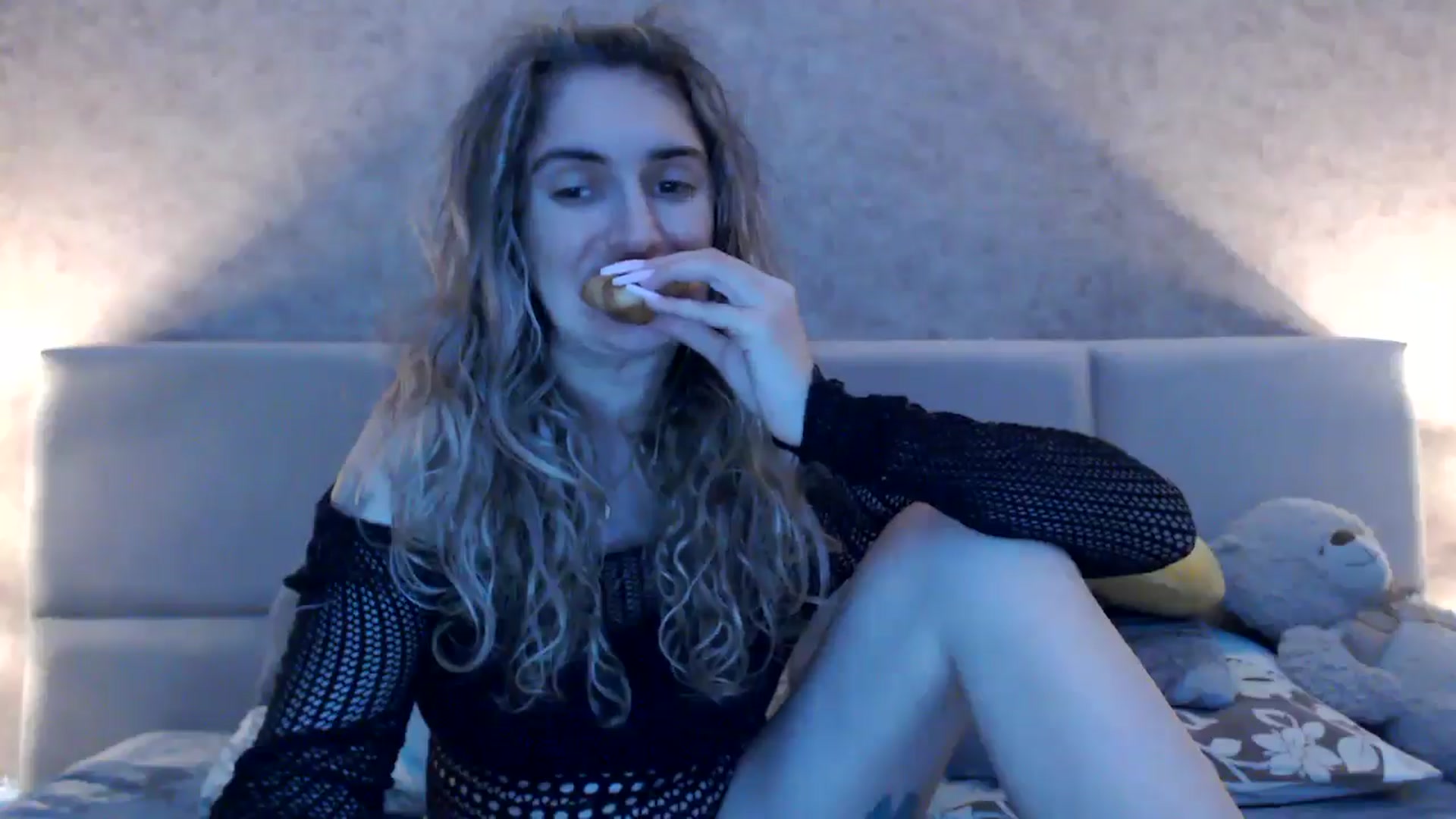 Gallery image thumbnail from MissDivinna's myfreecams stream on, 11/15/2025, 01:22 image 8 of 20