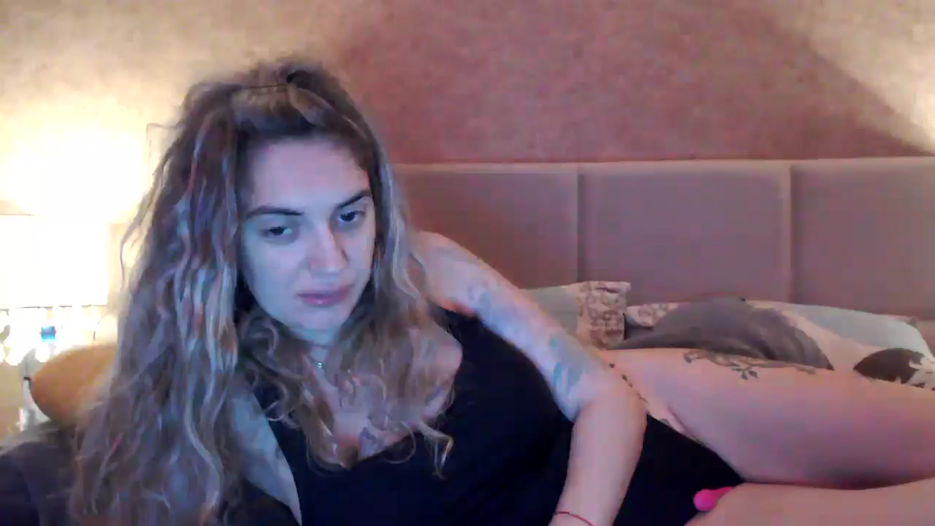 Gallery image thumbnail from MissDivinna's myfreecams stream on, 11/16/2025, 22:53 image 14 of 20