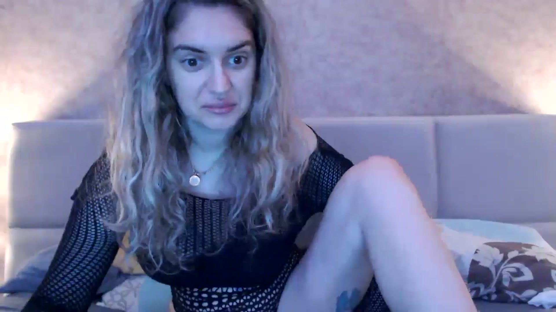 Gallery image thumbnail from MissDivinna's myfreecams stream on, 11/18/2025, 01:30 image 19 of 20