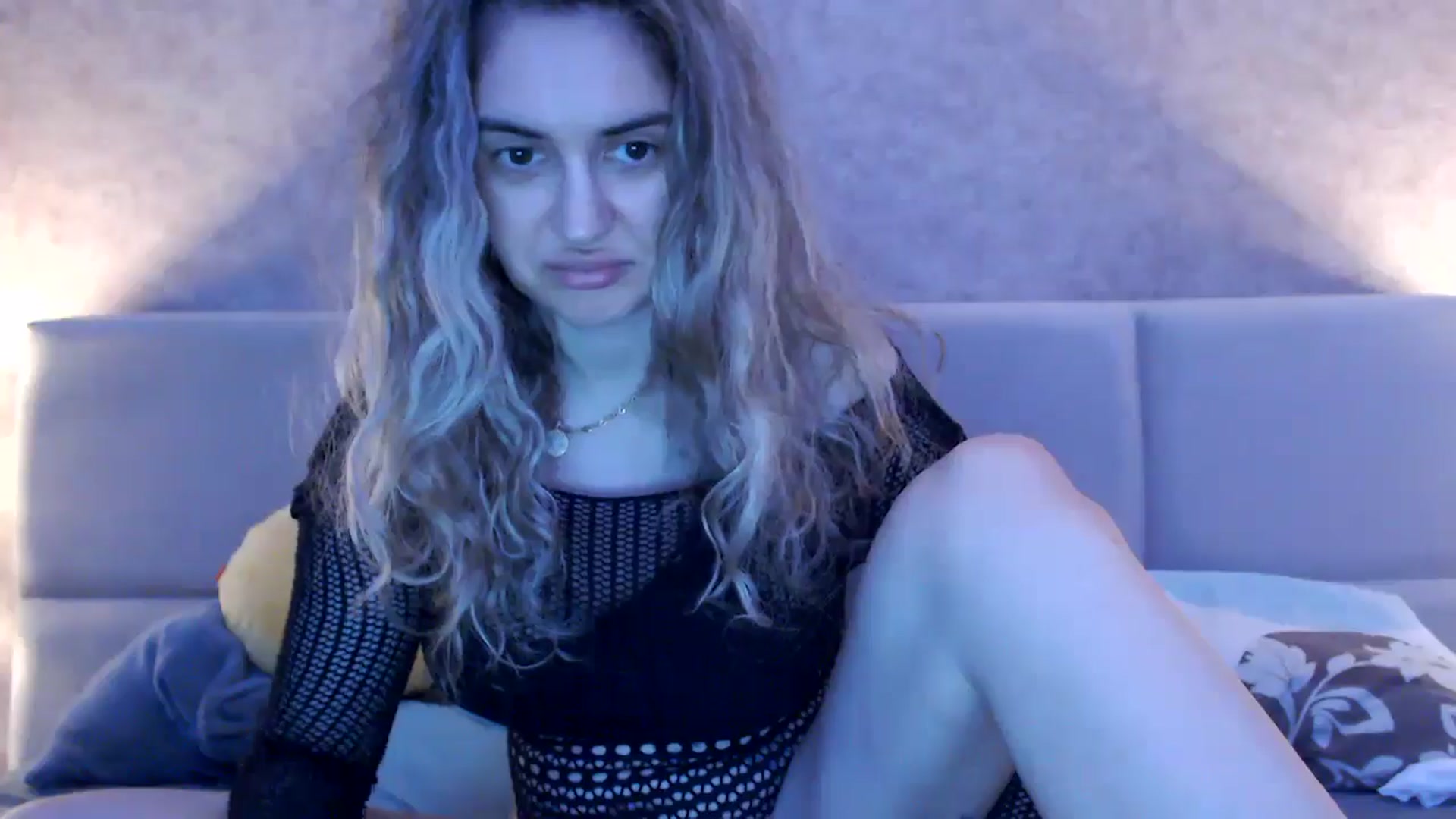 Gallery image thumbnail from MissDivinna's myfreecams stream on, 11/18/2025, 01:30 image 16 of 20