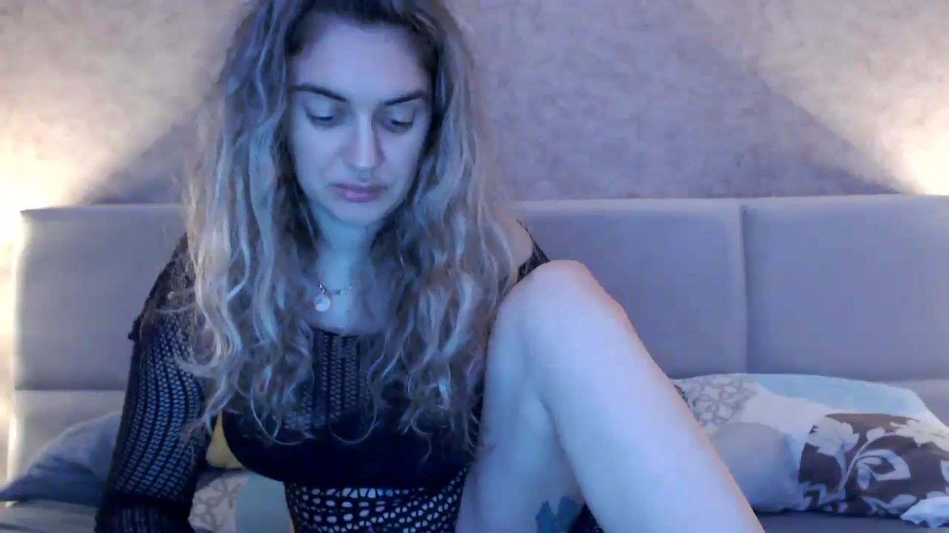 Gallery image thumbnail from MissDivinna's myfreecams stream on, 11/18/2025, 01:30 image 20 of 20