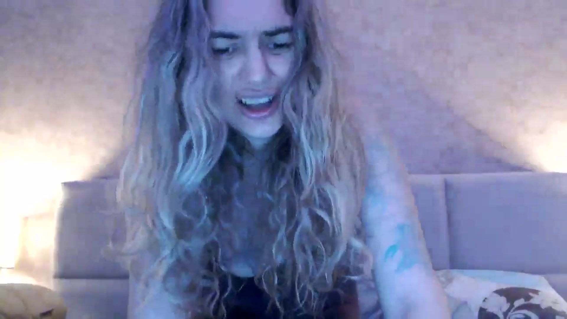 Gallery image thumbnail from MissDivinna's myfreecams stream on, 11/18/2025, 03:27 image 12 of 20