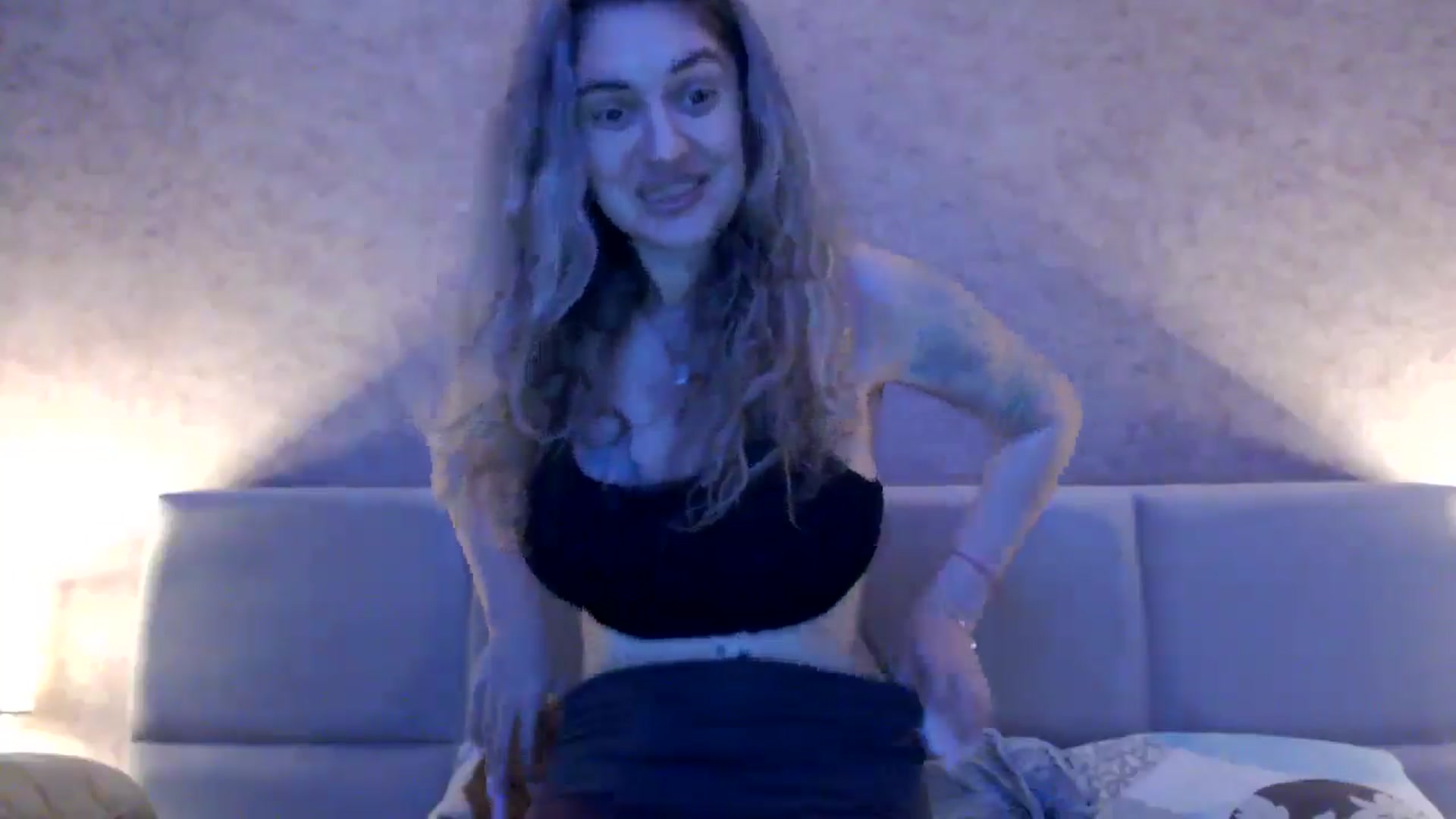 Gallery image thumbnail from MissDivinna's myfreecams stream on, 11/18/2025, 03:27 image 4 of 20