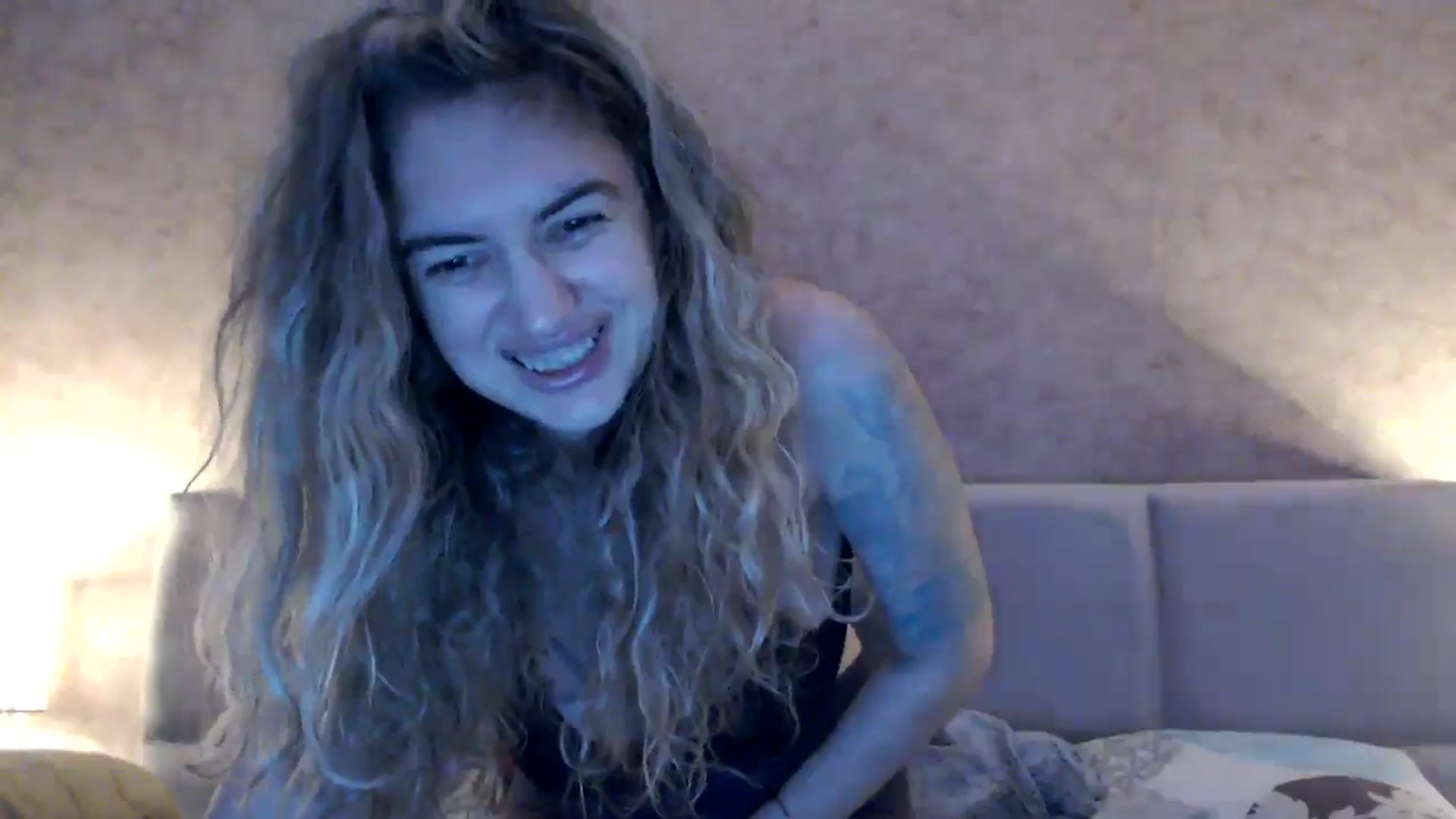 Gallery image thumbnail from MissDivinna's myfreecams stream on, 11/18/2025, 03:27 image 14 of 20