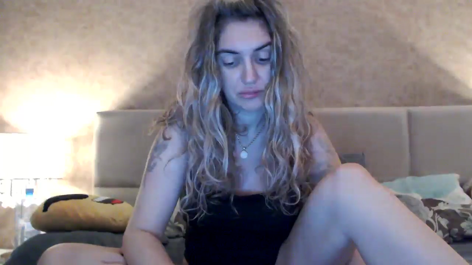 Gallery image thumbnail from MissDivinna's myfreecams stream on, 11/20/2025, 01:19 image 15 of 20
