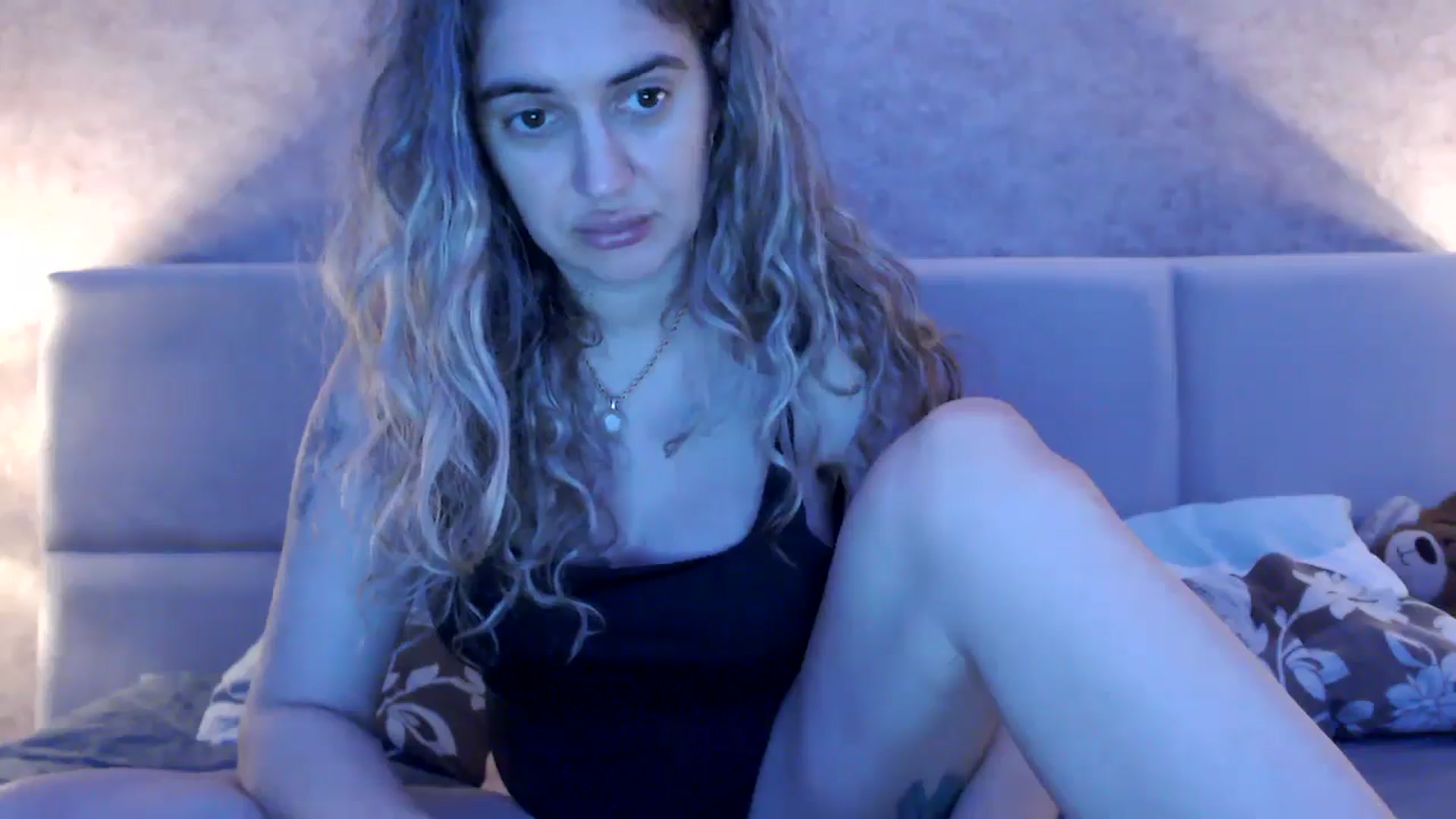 Gallery image thumbnail from MissDivinna's myfreecams stream on, 11/20/2025, 02:30 image 10 of 20