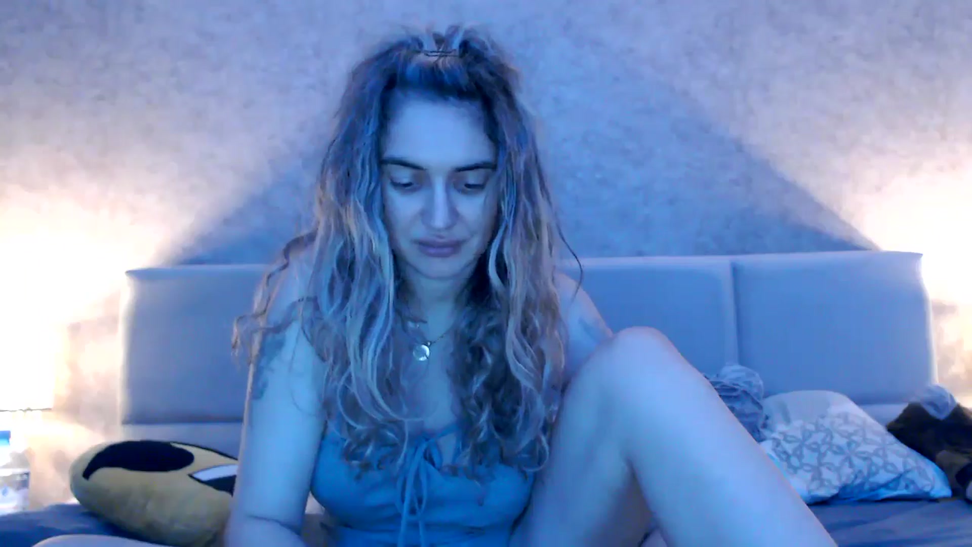 Gallery image thumbnail from MissDivinna's myfreecams stream on, 11/23/2025, 04:14 image 5 of 20