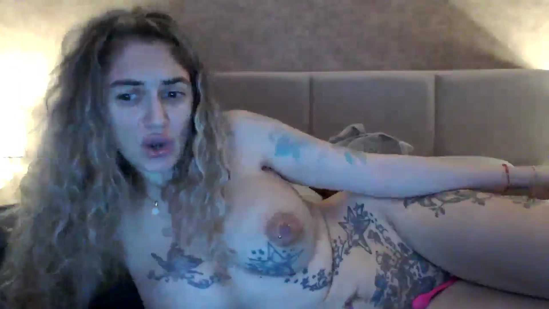 Gallery image thumbnail from MissDivinna's myfreecams stream on, 11/26/2025, 02:25 image 18 of 20