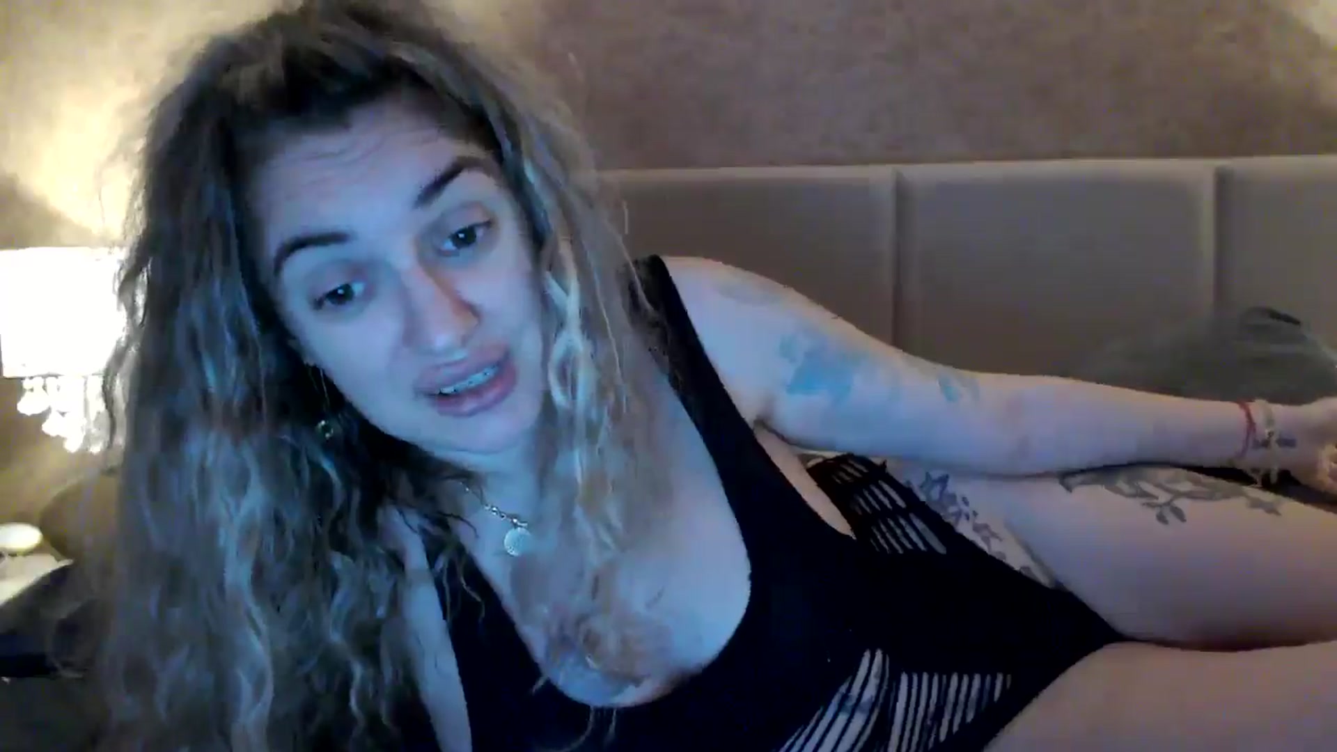 Gallery image thumbnail from MissDivinna's myfreecams stream on, 11/27/2025, 04:48 image 11 of 20