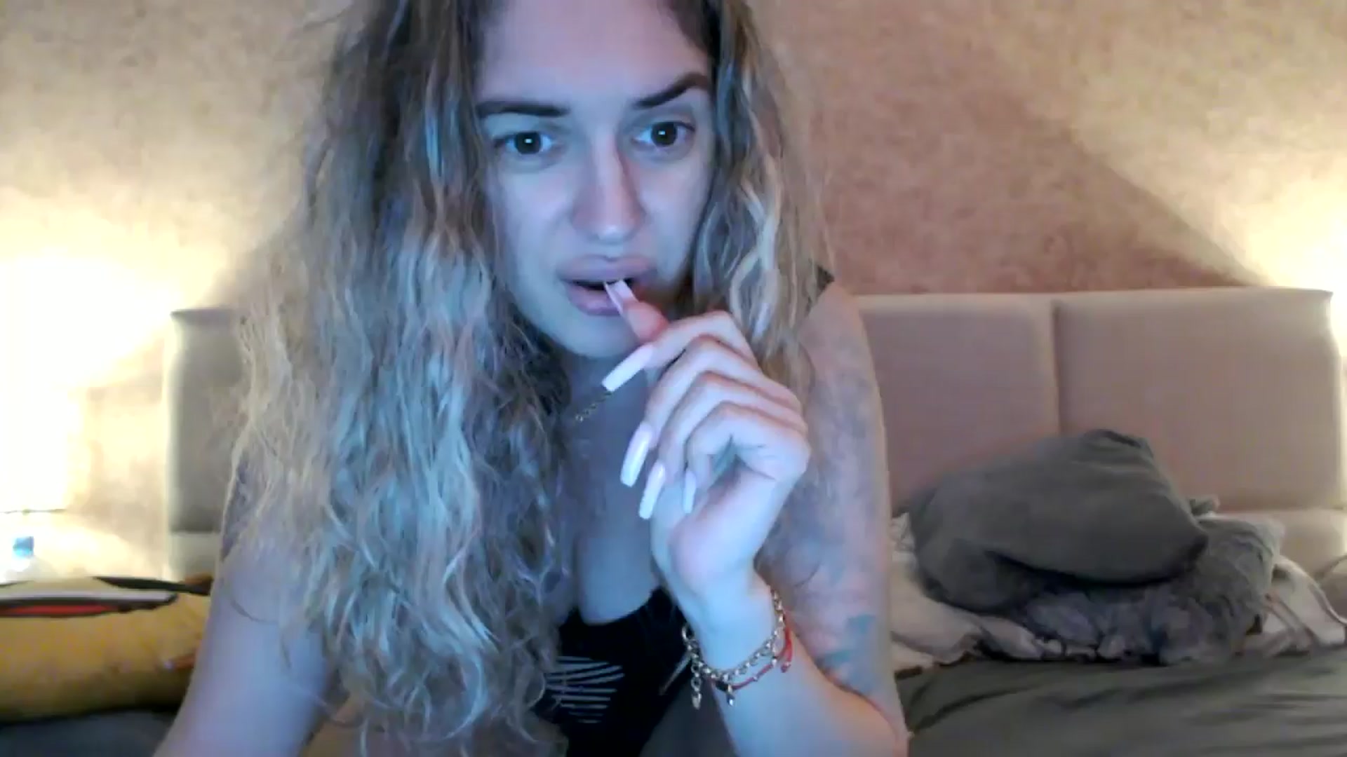 Gallery image thumbnail from MissDivinna's myfreecams stream on, 11/27/2025, 04:48 image 12 of 20
