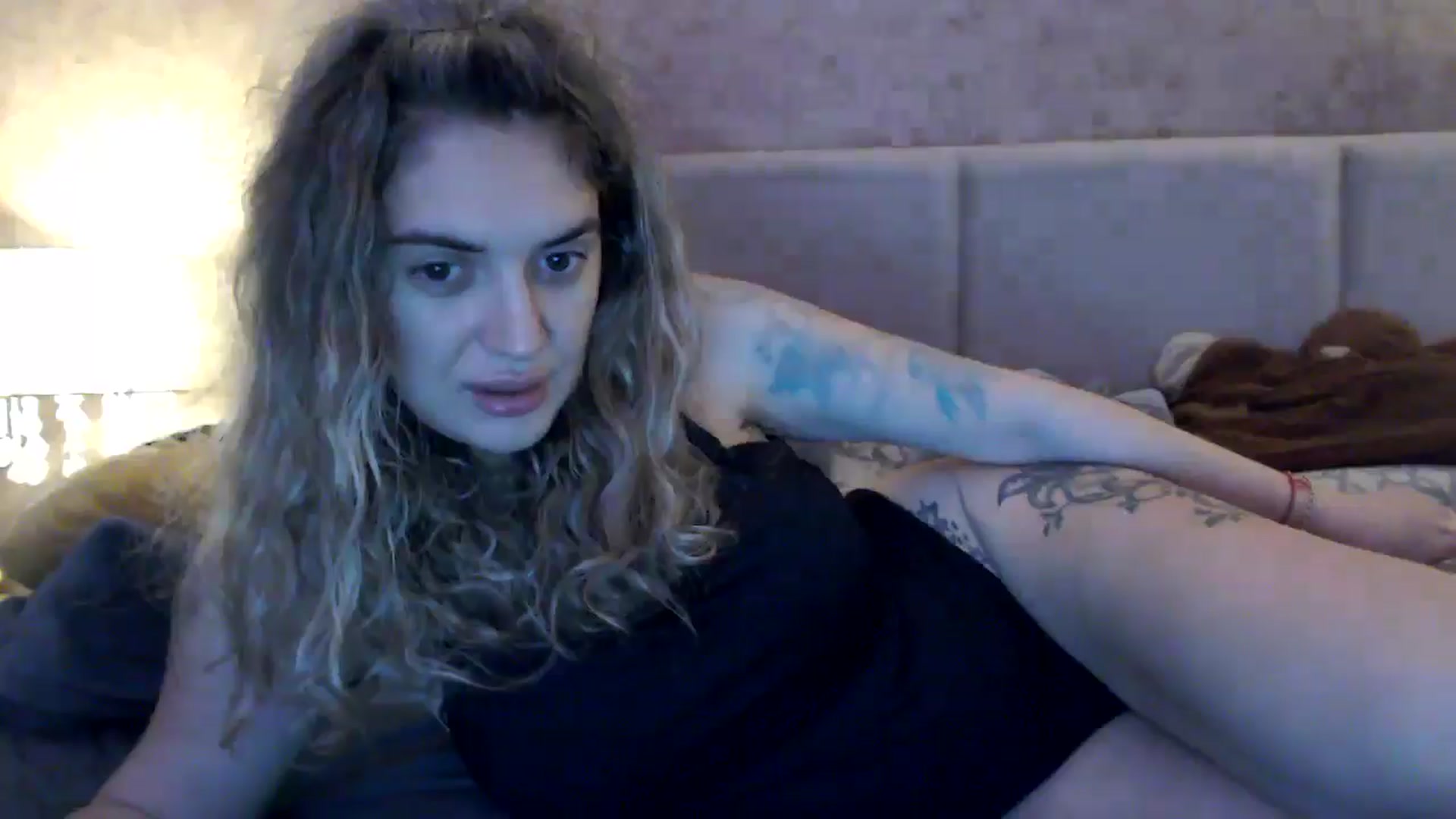 Gallery image thumbnail from MissDivinna's myfreecams stream on, 11/29/2025, 02:30 image 16 of 20
