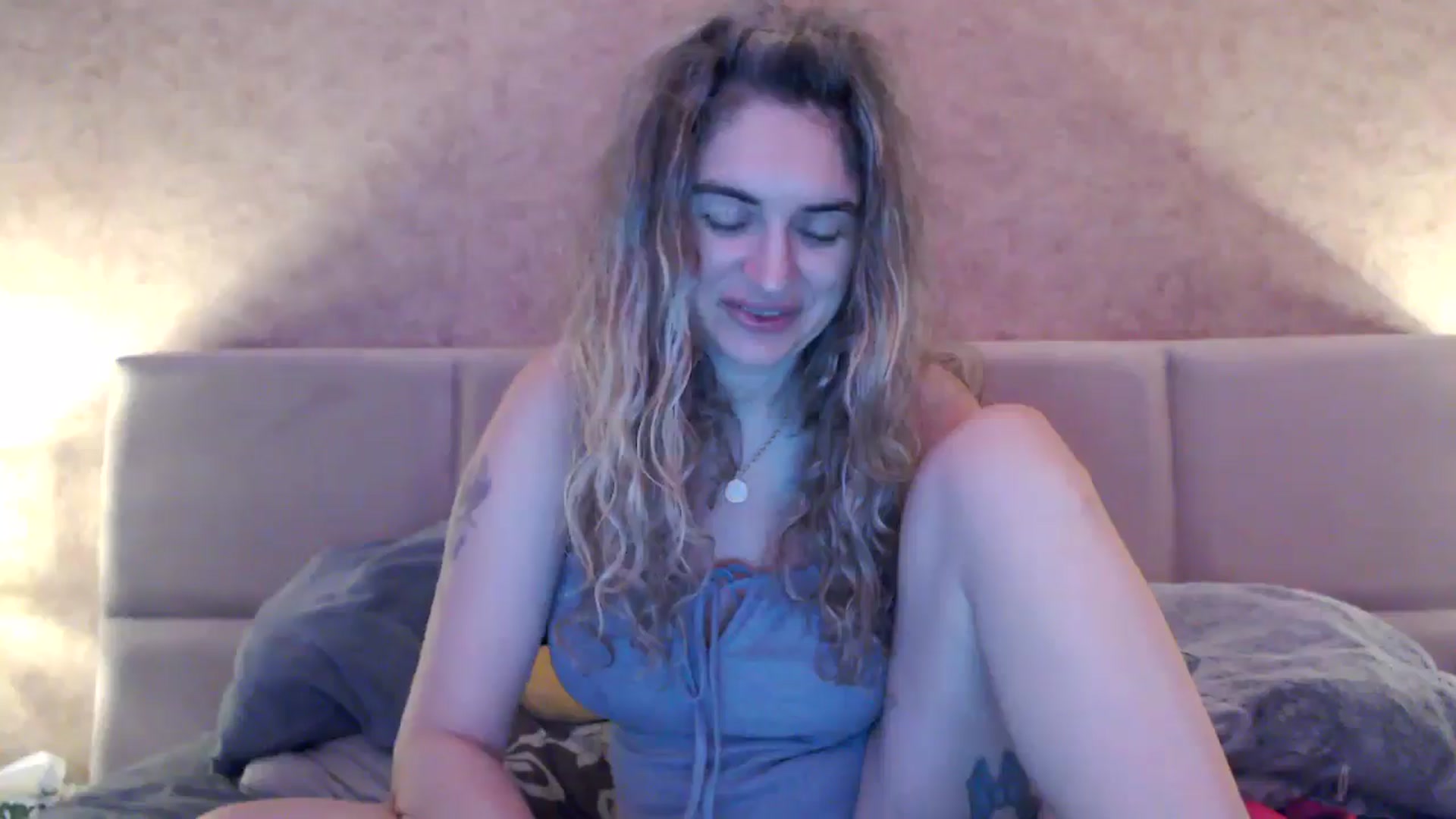 Gallery image thumbnail from MissDivinna's myfreecams stream on, 11/30/2025, 03:21 image 7 of 20