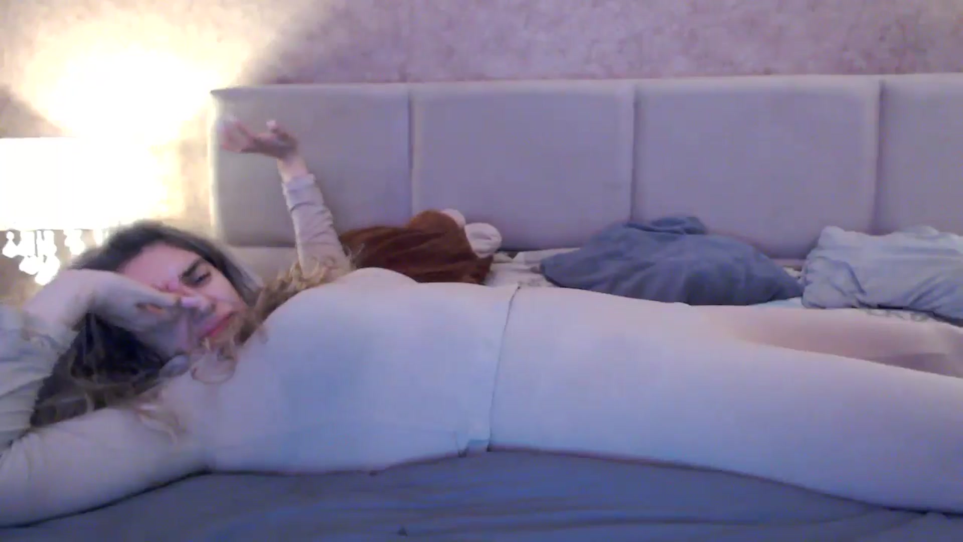 Gallery image thumbnail from MissDivinna's myfreecams stream on, 12/01/2025, 02:50 image 18 of 20