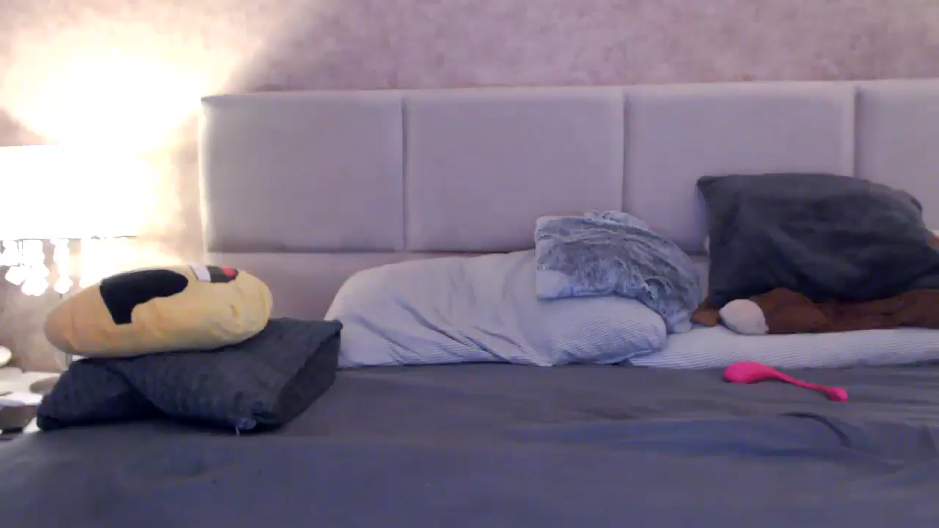 Gallery image thumbnail from MissDivinna's myfreecams stream on, 12/02/2025, 23:39 image 12 of 20