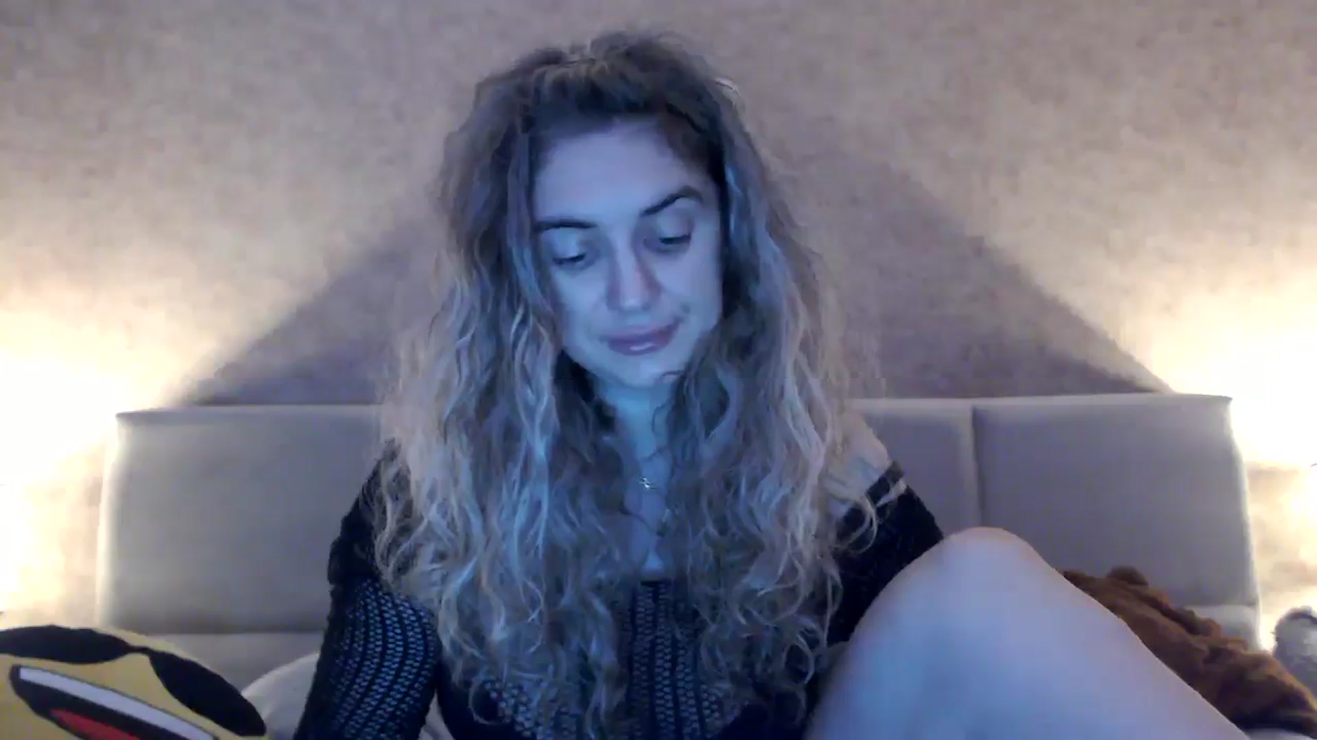 Gallery image thumbnail from MissDivinna's myfreecams stream on, 12/07/2025, 01:34 image 18 of 20