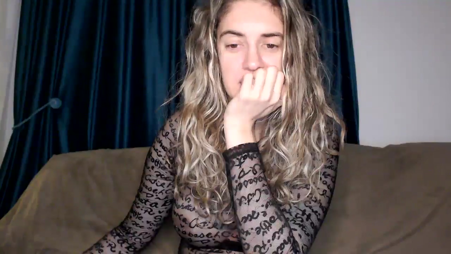Gallery image thumbnail from MissDivinna's myfreecams stream on, 12/14/2025, 02:10 image 12 of 20