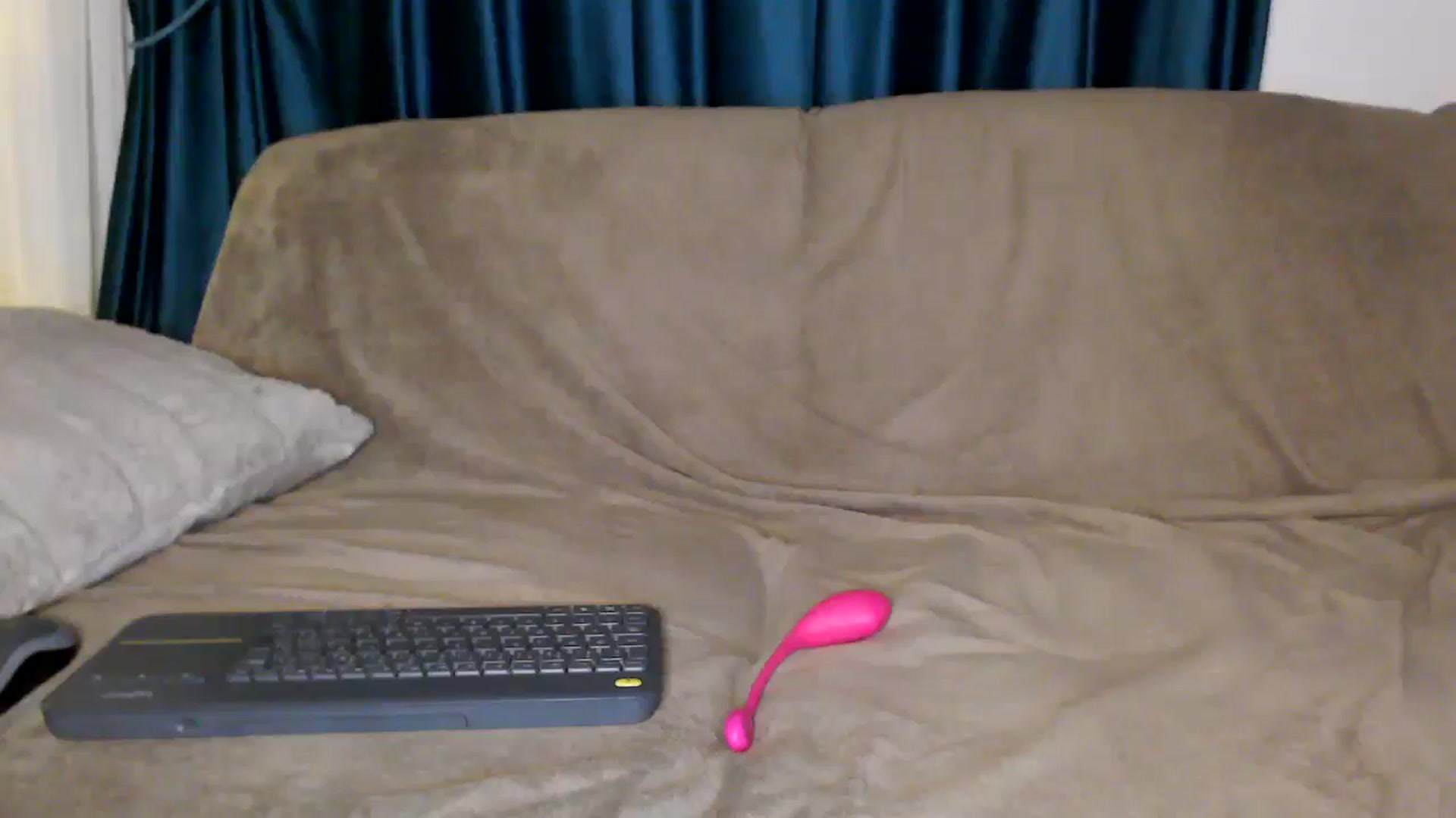 Gallery image thumbnail from MissDivinna's myfreecams stream on, 12/16/2025, 01:17 image 11 of 20