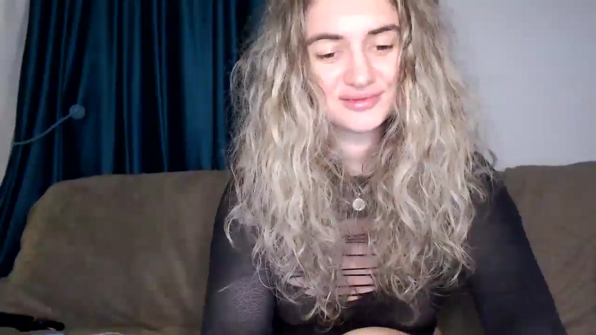 Gallery image thumbnail from MissDivinna's myfreecams stream on, 12/17/2025, 24:01 image 11 of 20