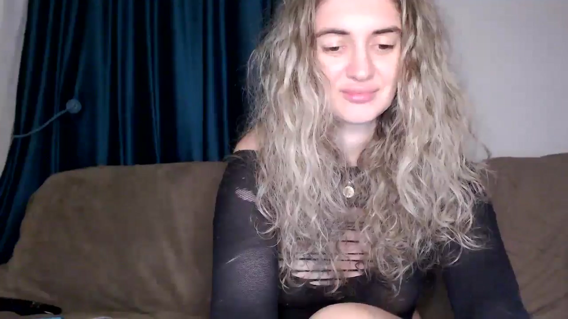 Gallery image thumbnail from MissDivinna's myfreecams stream on, 12/17/2025, 24:01 image 12 of 20