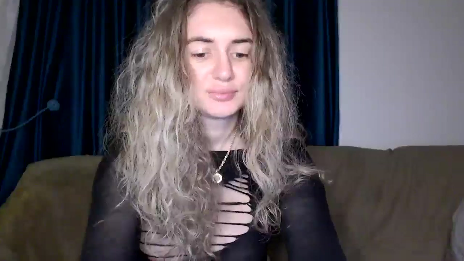 Gallery image thumbnail from MissDivinna's myfreecams stream on, 12/17/2025, 02:07 image 18 of 20