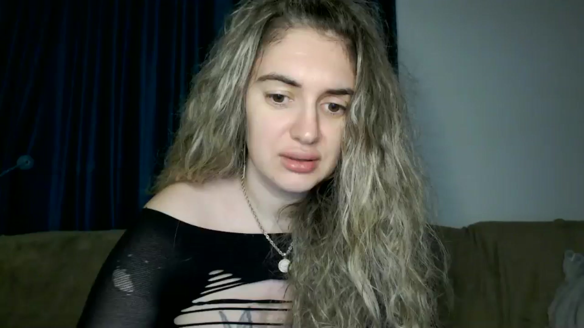Gallery image thumbnail from MissDivinna's myfreecams stream on, 12/17/2025, 02:07 image 1 of 20