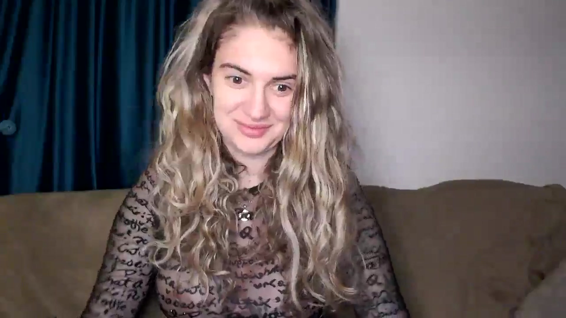 Gallery image thumbnail from MissDivinna's myfreecams stream on, 12/19/2025, 22:31 image 16 of 20