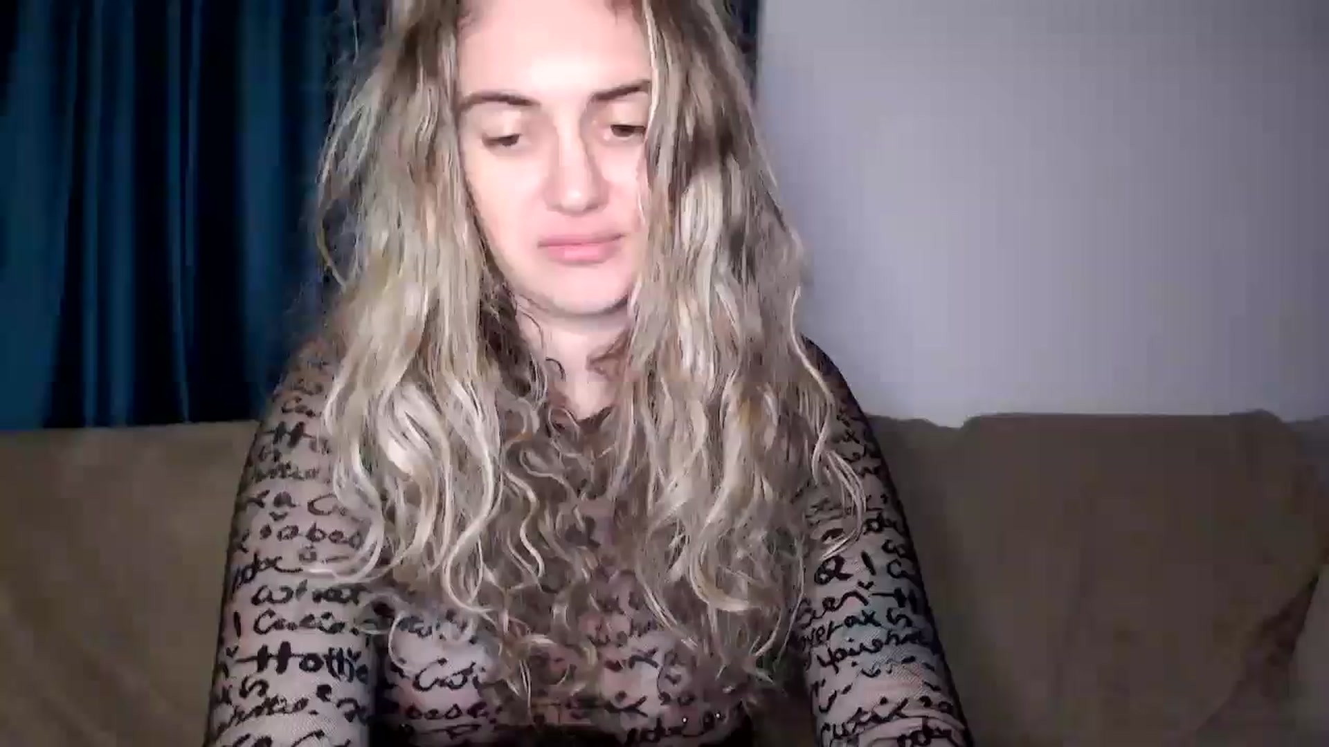 Gallery image thumbnail from MissDivinna's myfreecams stream on, 12/19/2025, 23:25 image 15 of 20