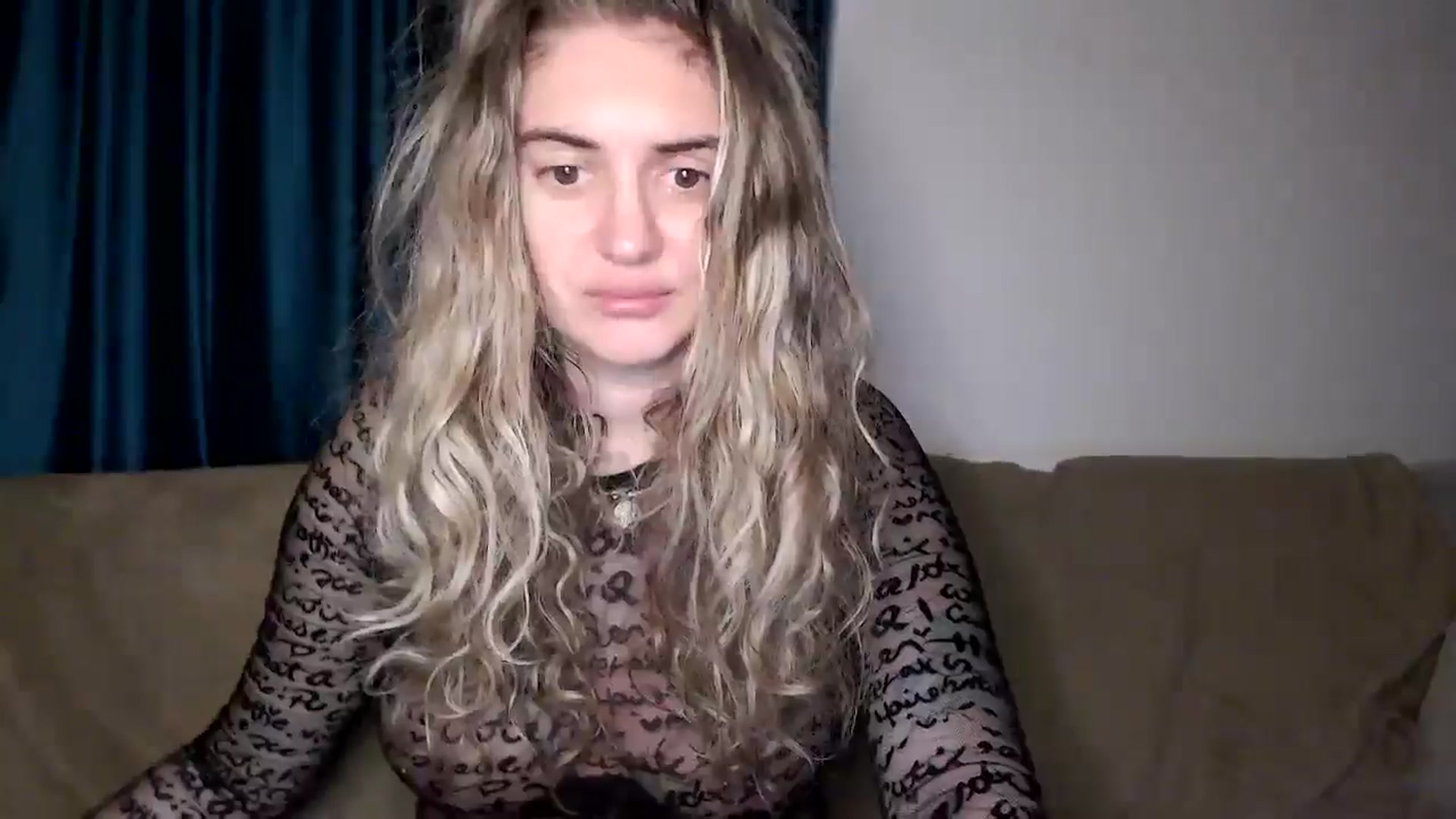Gallery image thumbnail from MissDivinna's myfreecams stream on, 12/19/2025, 23:25 image 17 of 20