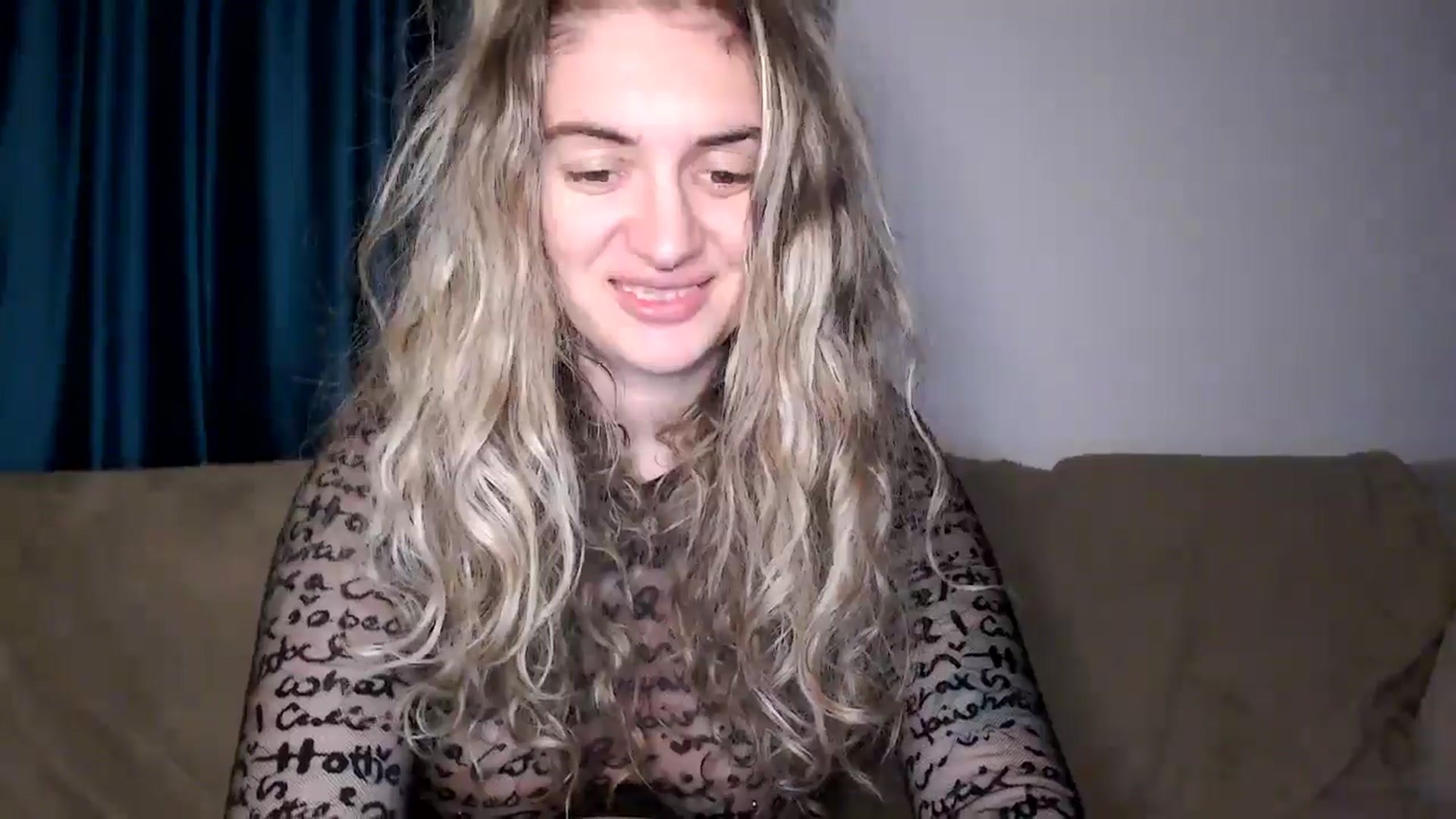 Gallery image thumbnail from MissDivinna's myfreecams stream on, 12/19/2025, 23:25 image 13 of 20