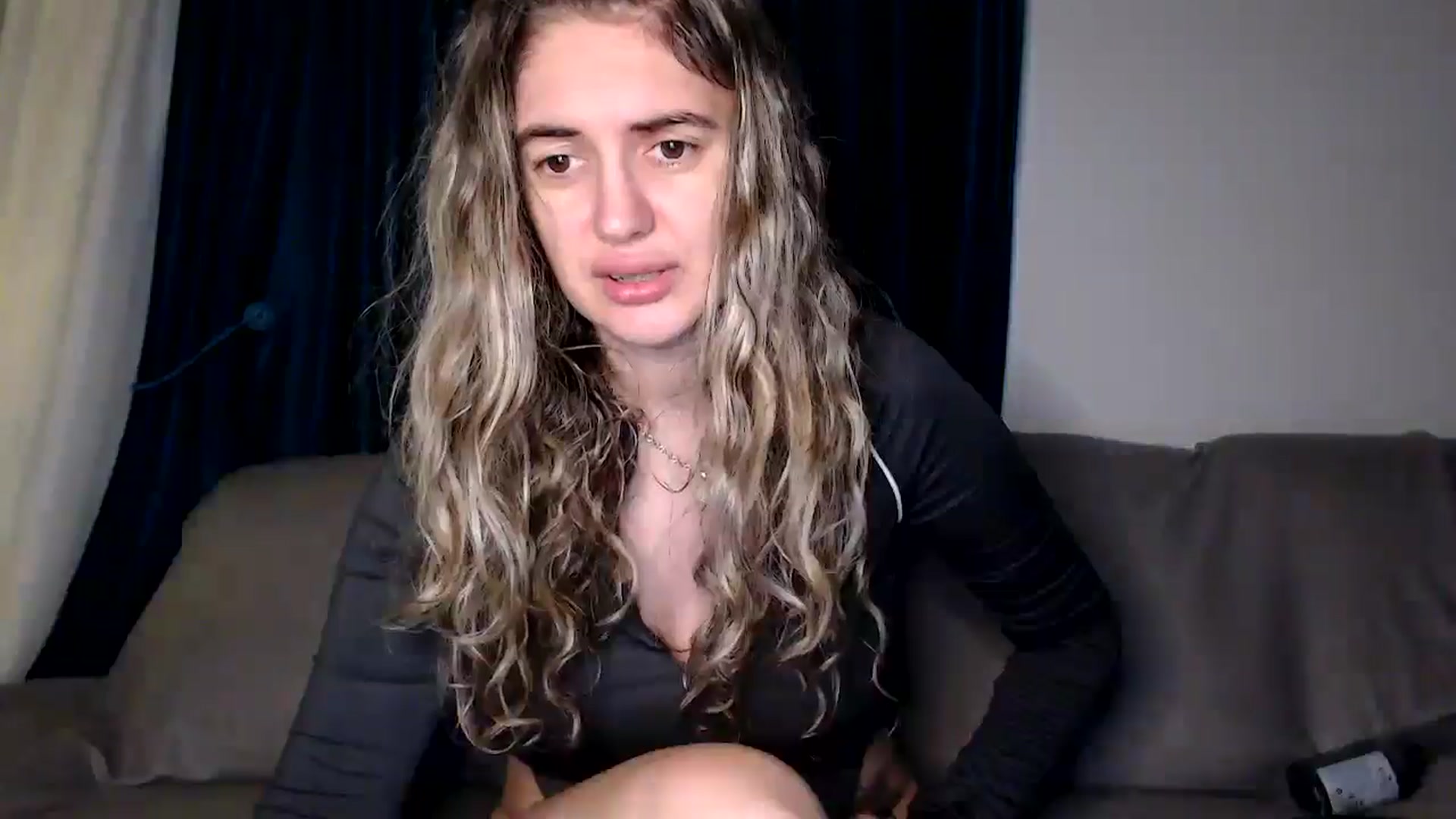 Gallery image thumbnail from MissDivinna's myfreecams stream on, 12/23/2025, 03:01 image 13 of 20