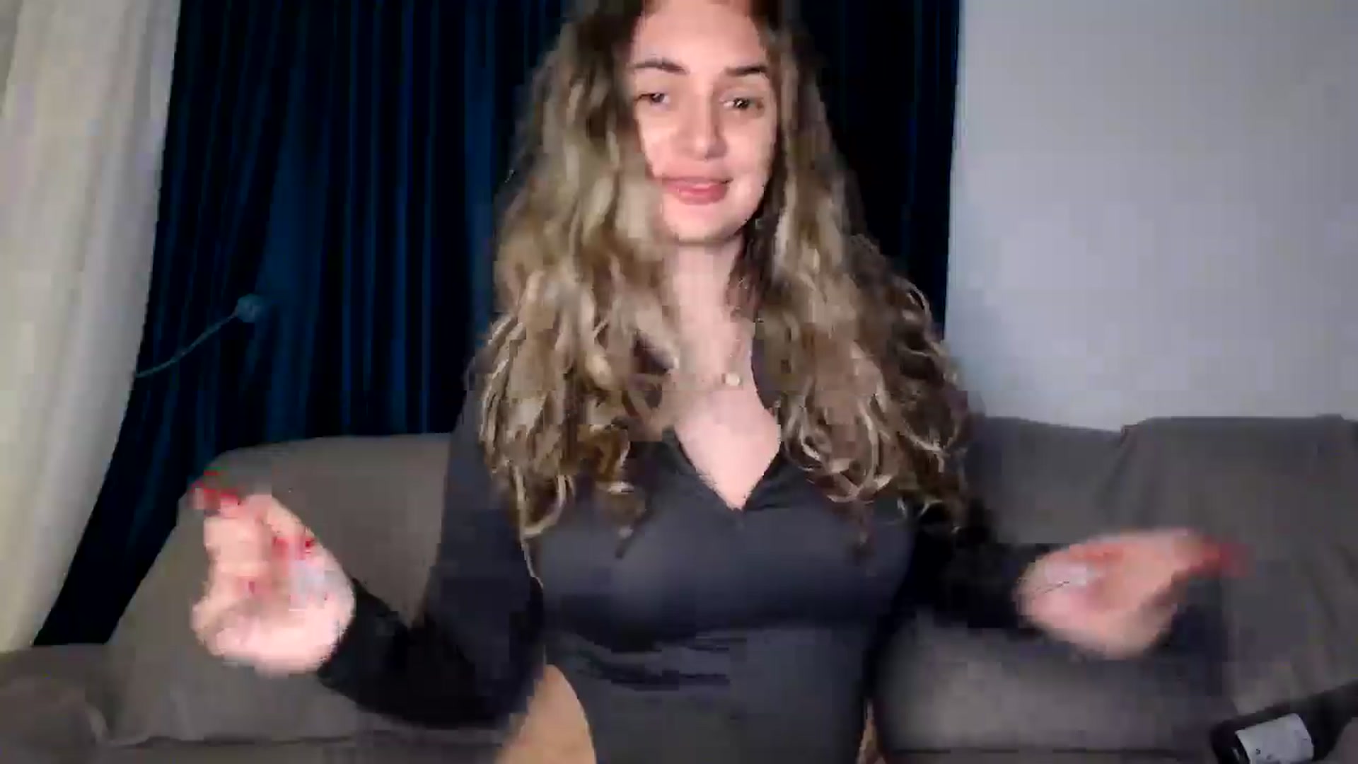 Gallery image thumbnail from MissDivinna's myfreecams stream on, 12/23/2025, 03:23 image 3 of 20