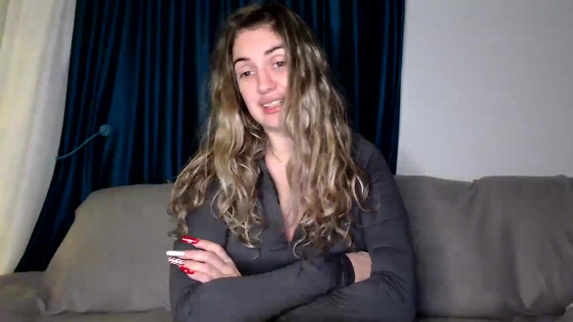 Gallery image thumbnail from MissDivinna's myfreecams stream on, 12/23/2025, 03:23 image 6 of 20
