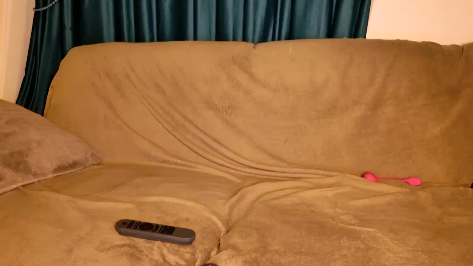 Gallery image thumbnail from MissDivinna's myfreecams stream on, 12/28/2025, 02:22 image 14 of 20