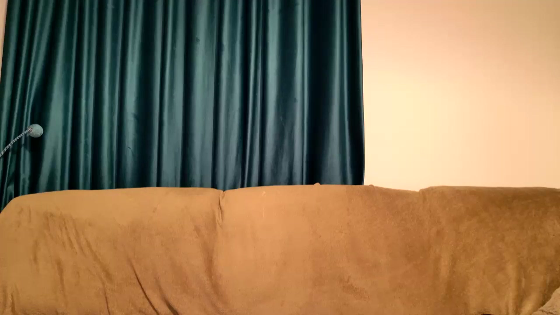 Gallery image thumbnail from MissDivinna's myfreecams stream on, 12/29/2025, 24:36 image 15 of 20