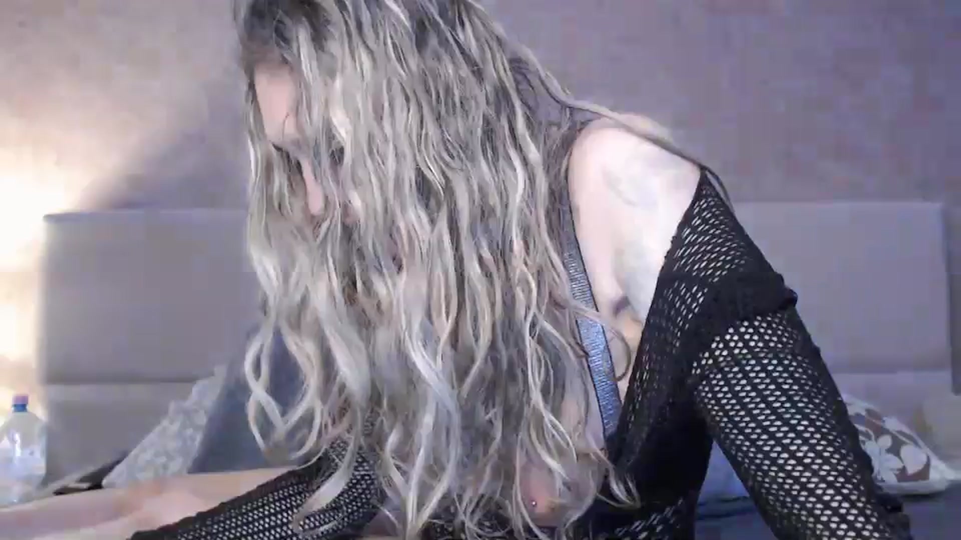 Gallery image thumbnail from MissDivinna's myfreecams stream on, 01/17/2026, 24:27 image 19 of 20