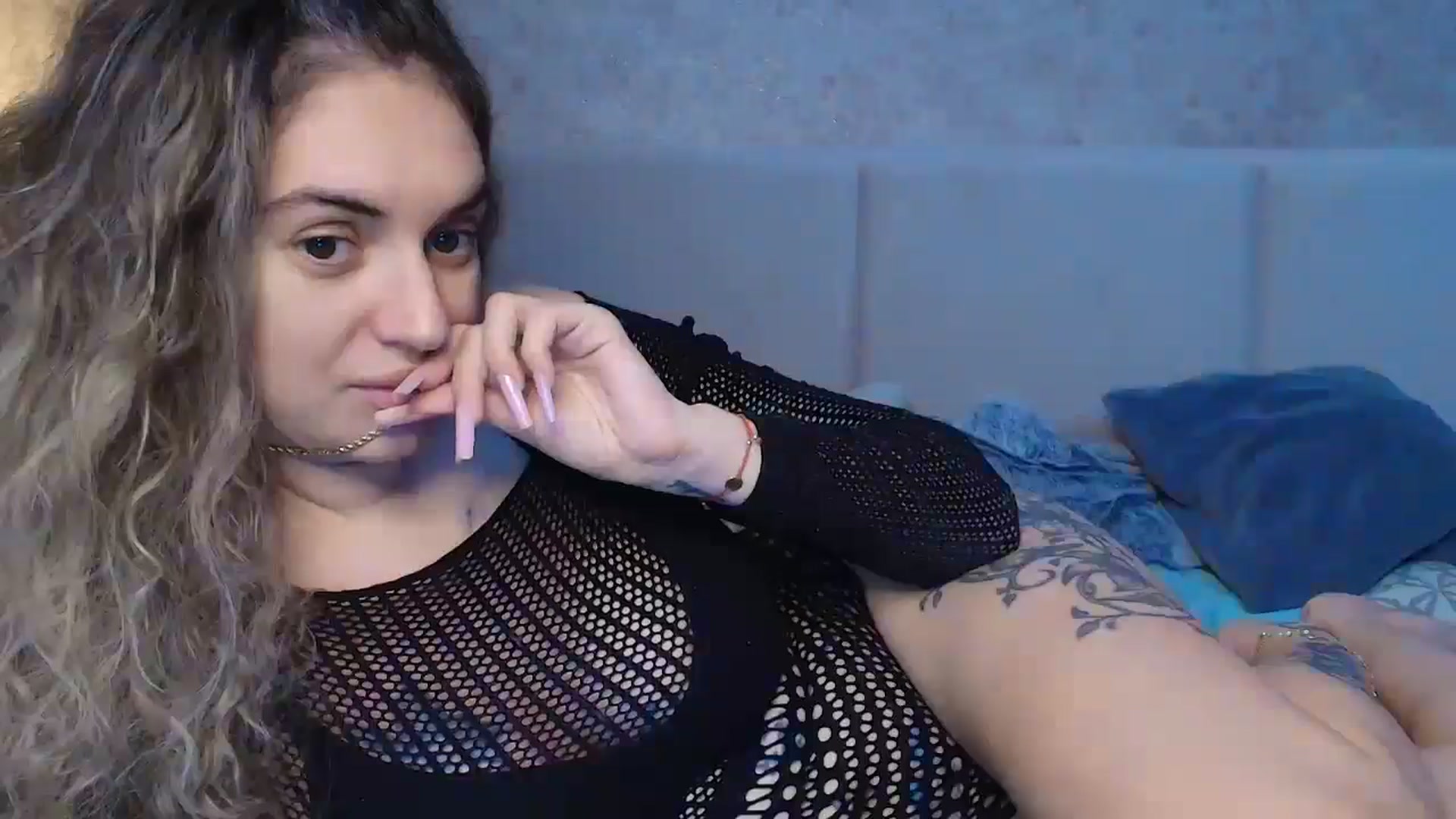 Gallery image thumbnail from MissDivinna's myfreecams stream on, 01/25/2026, 23:33 image 3 of 20
