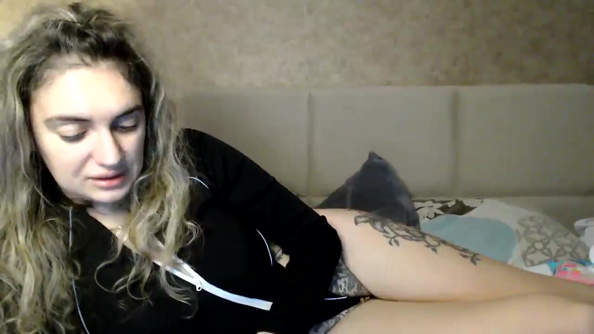 Gallery image thumbnail from MissDivinna's myfreecams stream on, 02/01/2026, 23:52 image 6 of 20