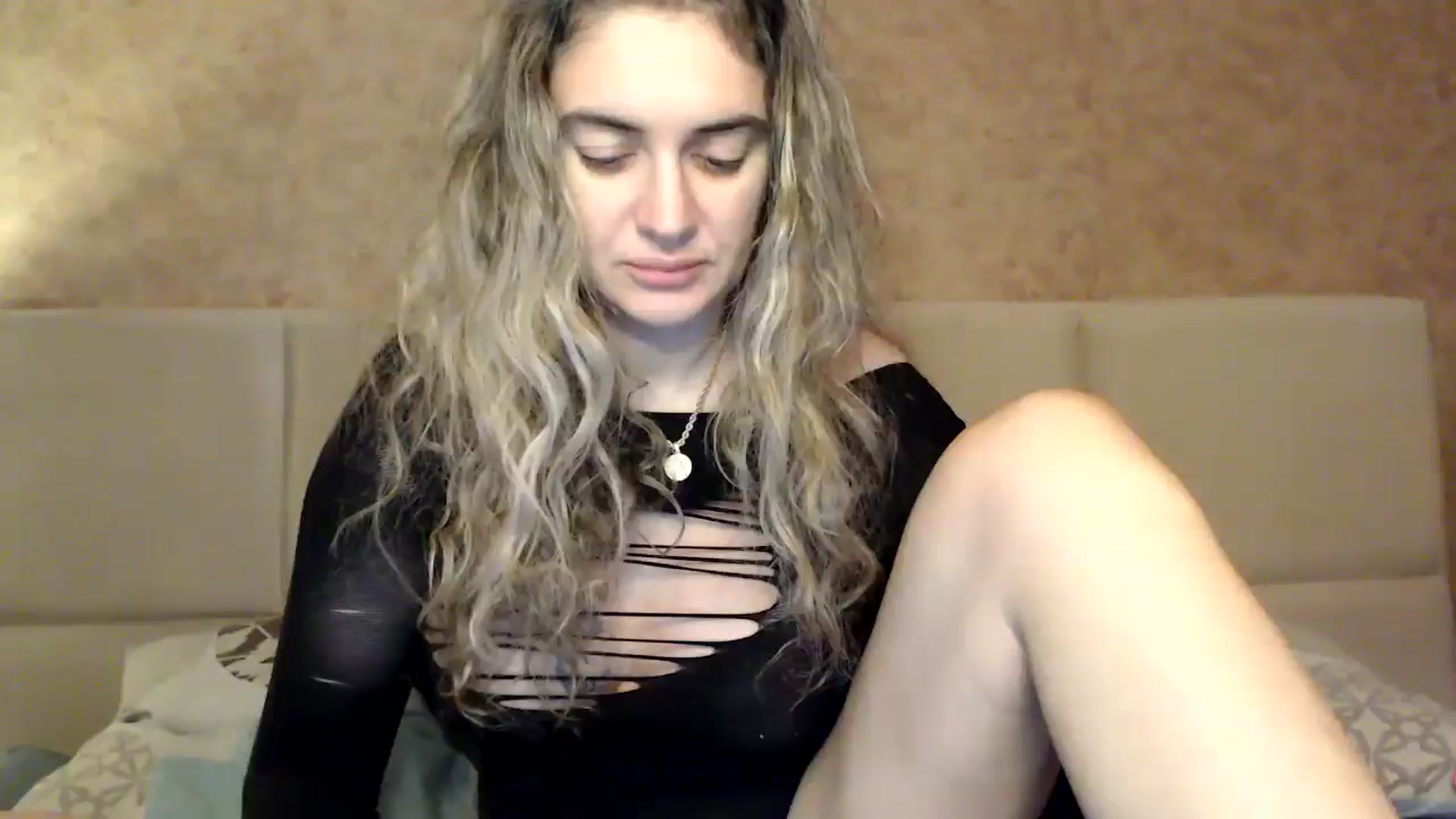 Gallery image thumbnail from MissDivinna's myfreecams stream on, 02/03/2026, 03:02 image 1 of 20