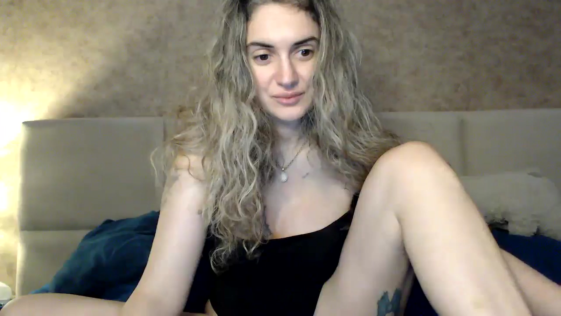 Gallery image thumbnail from MissDivinna's myfreecams stream on, 02/09/2026, 05:26 image 16 of 20