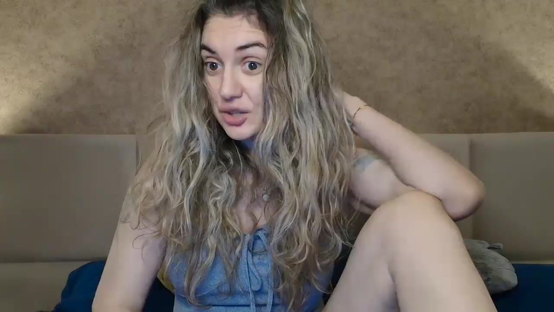 Gallery image thumbnail from MissDivinna's myfreecams stream on, 02/11/2026, 24:14 image 11 of 20