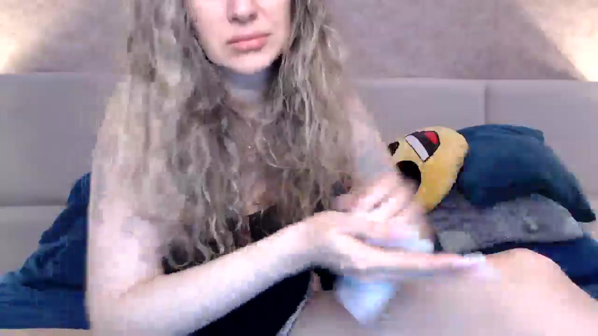 Gallery image thumbnail from MissDivinna's myfreecams stream on, 02/18/2026, 24:01 image 3 of 20