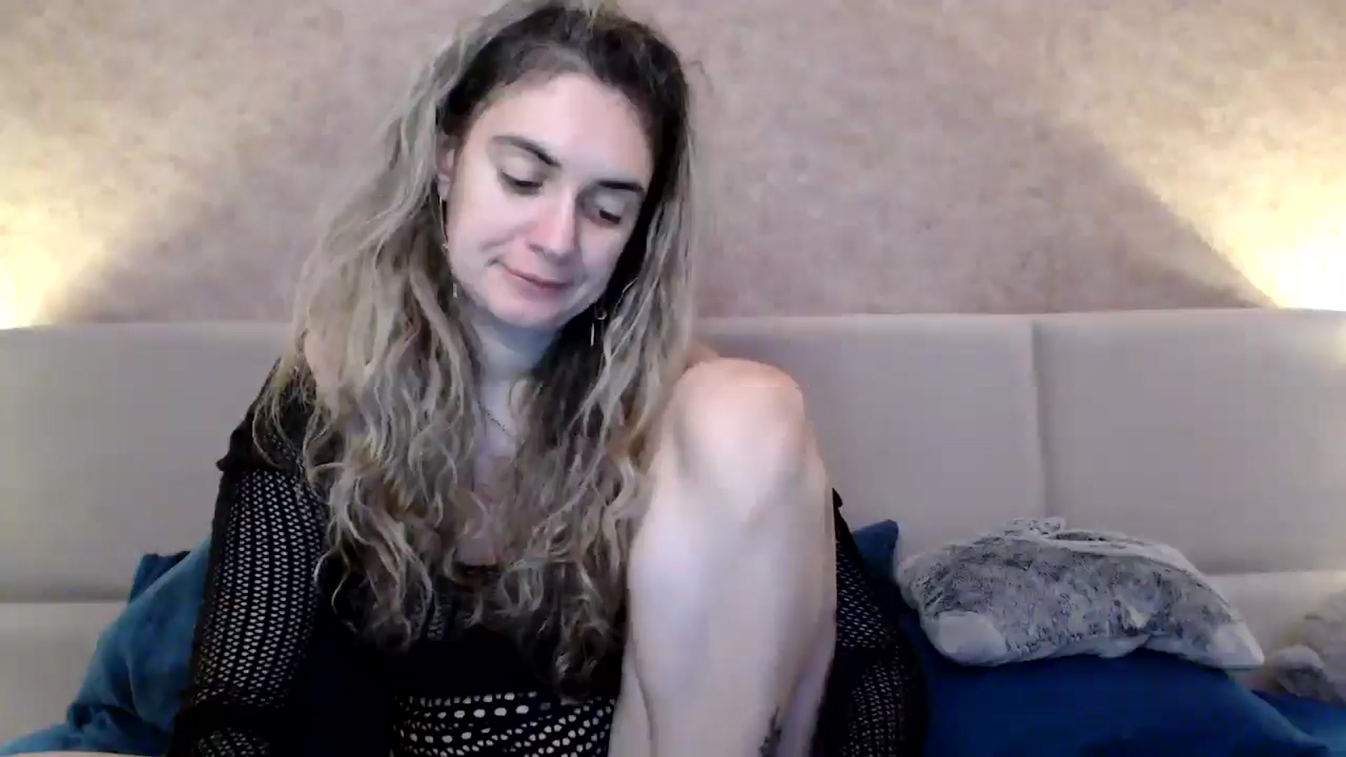 Gallery image thumbnail from MissDivinna's myfreecams stream on, 02/20/2026, 01:02 image 14 of 20