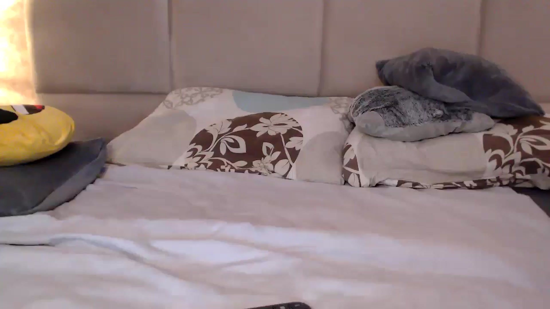 Gallery image thumbnail from MissDivinna's myfreecams stream on, 02/22/2026, 03:02 image 10 of 20