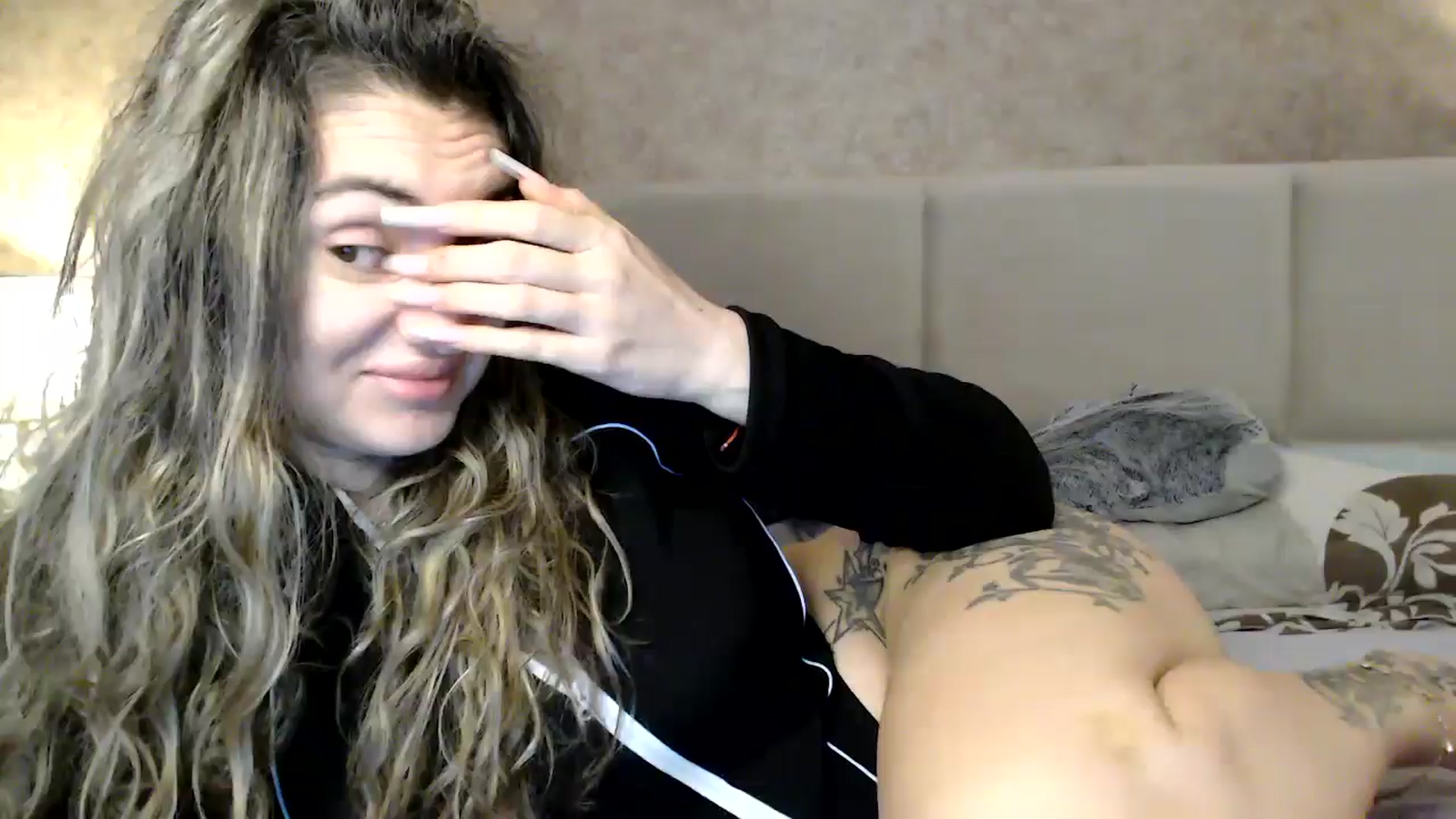 Gallery image thumbnail from MissDivinna's myfreecams stream on, 02/25/2026, 03:48 image 6 of 20