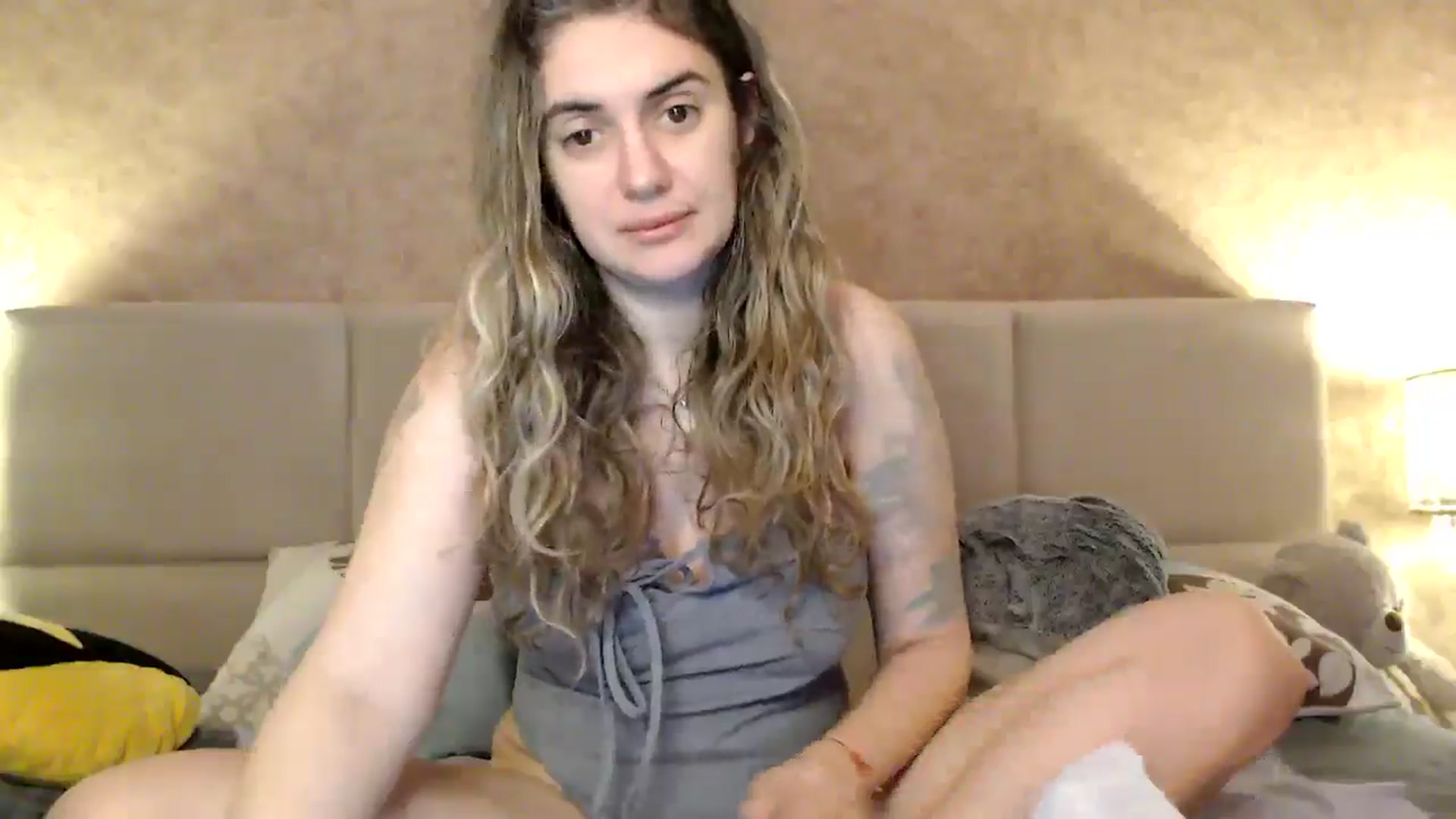 Gallery image thumbnail from MissDivinna's myfreecams stream on, 02/26/2026, 02:20 image 7 of 20