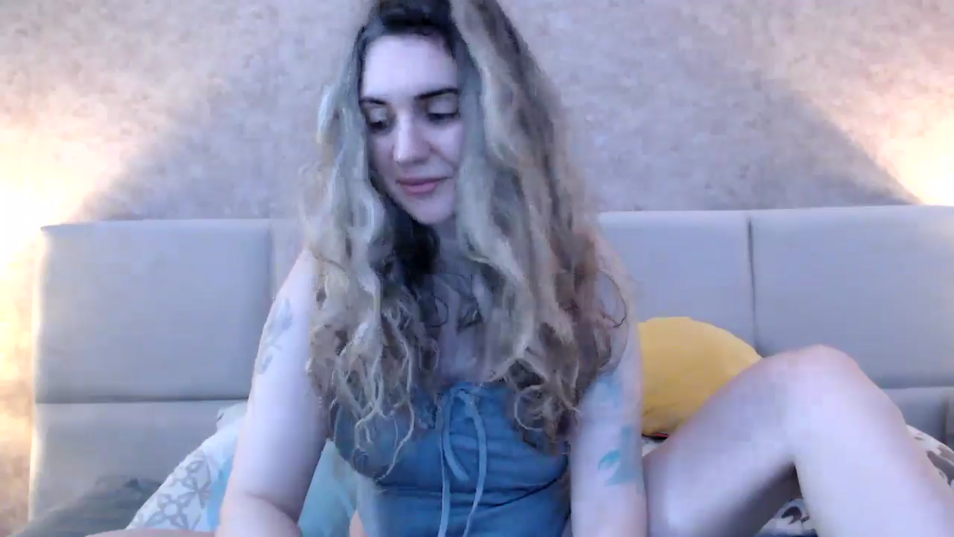 Gallery image thumbnail from MissDivinna's myfreecams stream on, 03/01/2026, 11:01 image 17 of 20