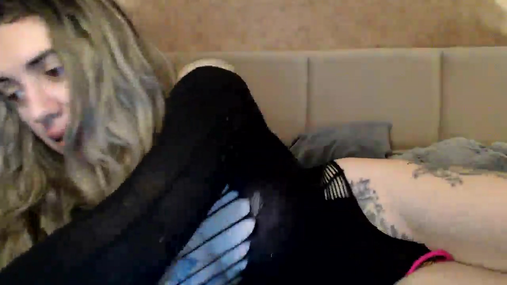Gallery image thumbnail from MissDivinna's myfreecams stream on, 03/03/2026, 22:56 image 9 of 20