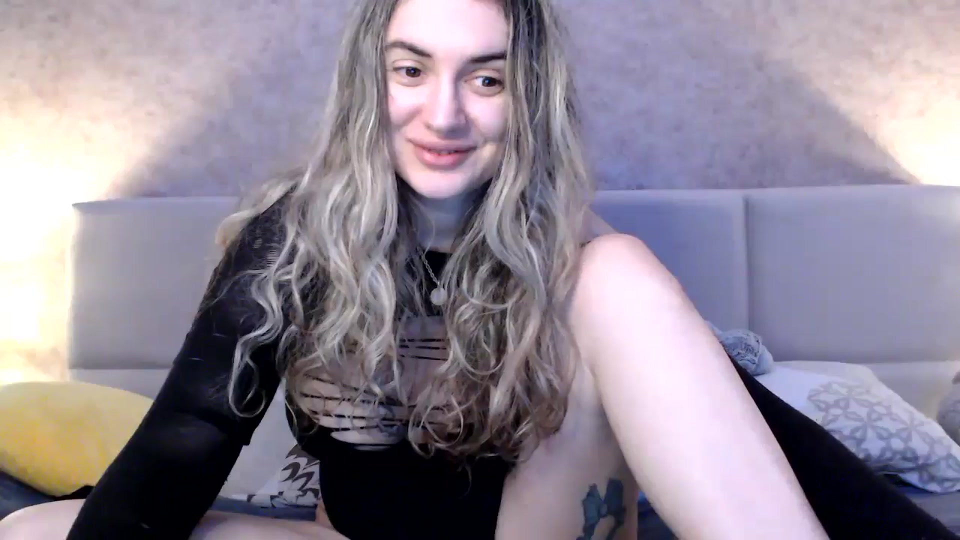 Gallery image thumbnail from MissDivinna's myfreecams stream on, 03/04/2026, 02:21 image 13 of 20